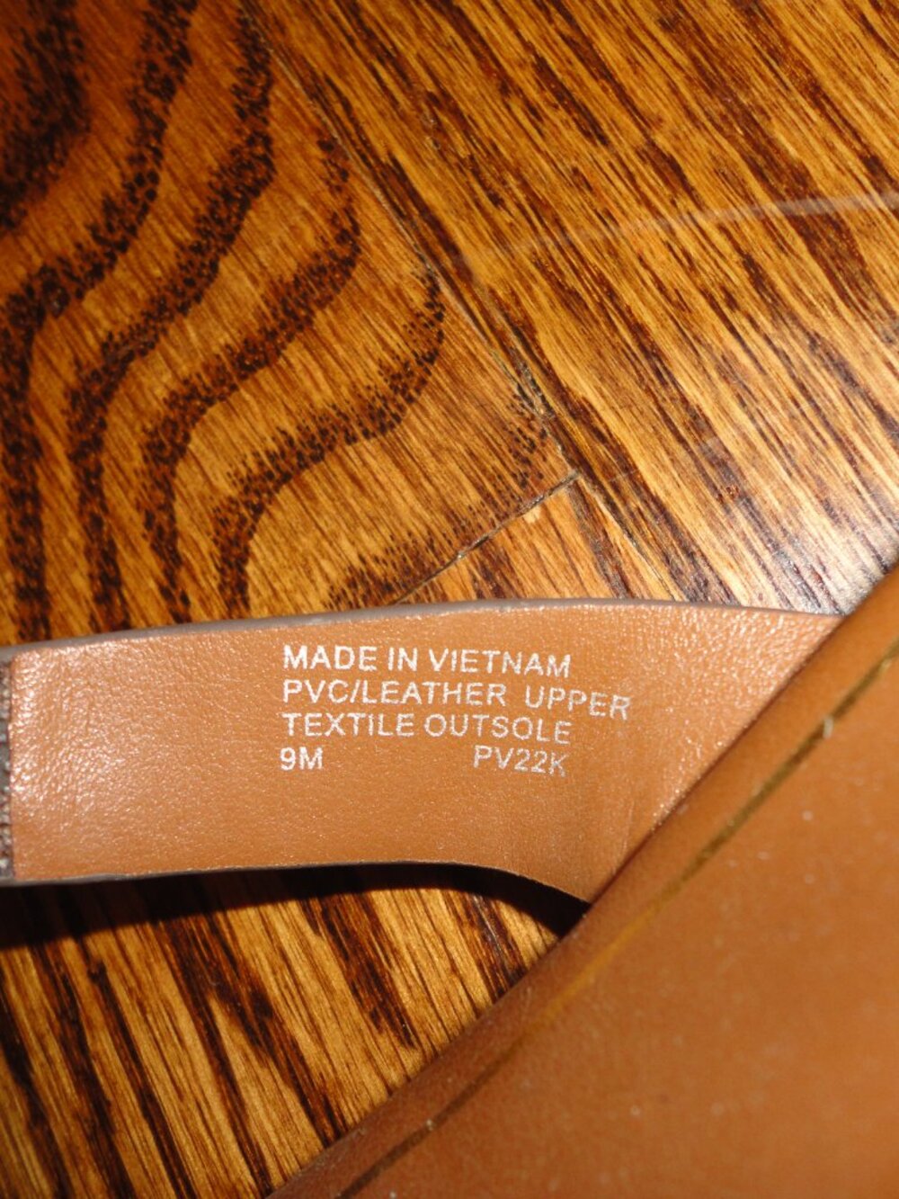 MICHAEL KORS Women's Brown Leather Logo Flip Flop Sandals Size 9 - Picture 7 of 8